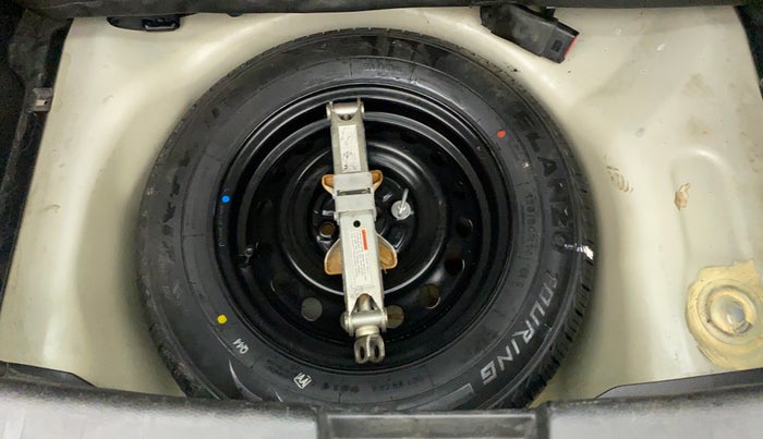 2012 Maruti Swift VXI, Petrol, Manual, 97,310 km, Spare Tyre