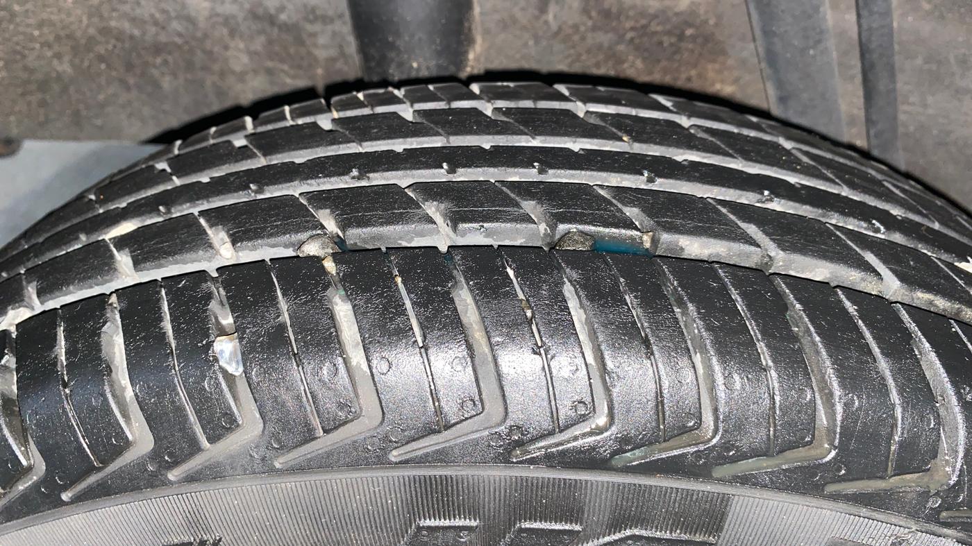 2016 Renault Kwid RXL, Petrol, Manual, 44,103 km, Right Rear Tyre Tread