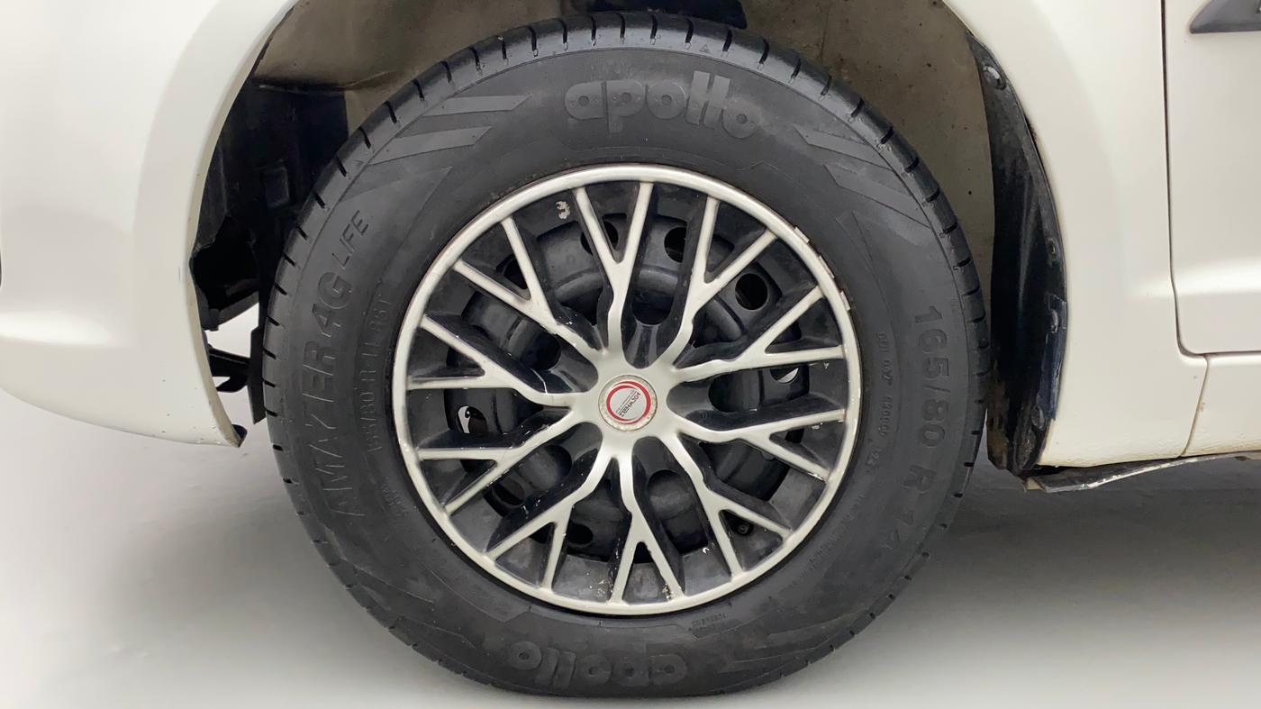 2011 Maruti Swift VXI, Petrol, Manual, 82,574 km, Left Front Wheel
