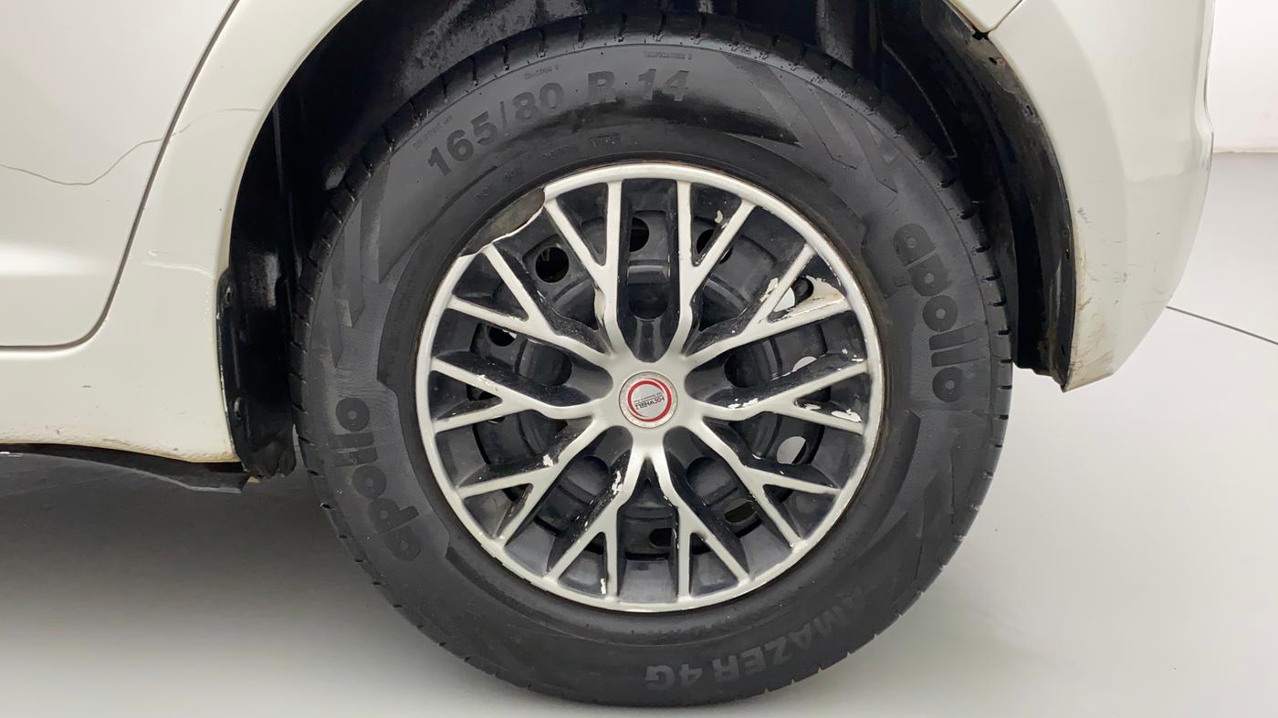 2011 Maruti Swift VXI, Petrol, Manual, 82,574 km, Left Rear Wheel