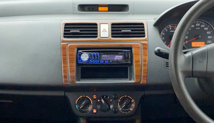 2011 Maruti Swift VXI, Petrol, Manual, 82,574 km, Air Conditioner