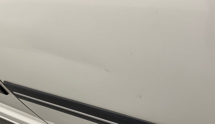 2011 Maruti Swift VXI, Petrol, Manual, 82,574 km, Rear left door - Slightly dented