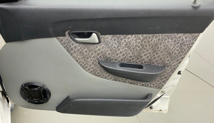 2018 Maruti Alto 800 LXI, CNG, Manual, 59,804 km, Driver Side Door Panels Control