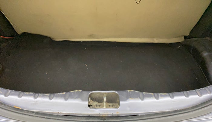 2011 Hyundai Eon ERA, Petrol, Manual, 66,491 km, Boot Door Open