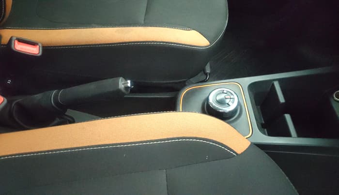 2022 Renault Kwid CLIMBER 1.0 AMT (O), Petrol, Automatic, 23,289 km, Gear Lever