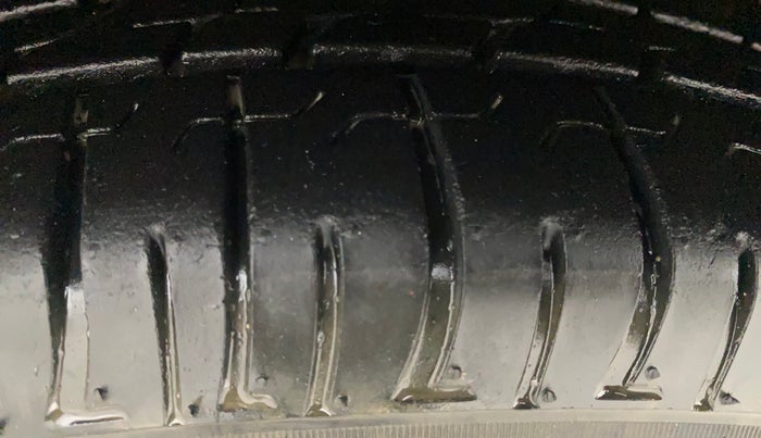 2016 Hyundai Creta SX PLUS 1.6 PETROL, Petrol, Manual, 75,687 km, Left Front Tyre Tread