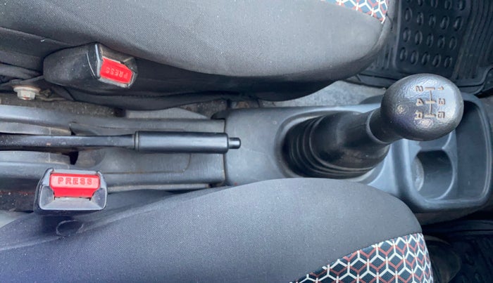 2012 Maruti Alto LXI, Petrol, Manual, 58,486 km, Gear Lever