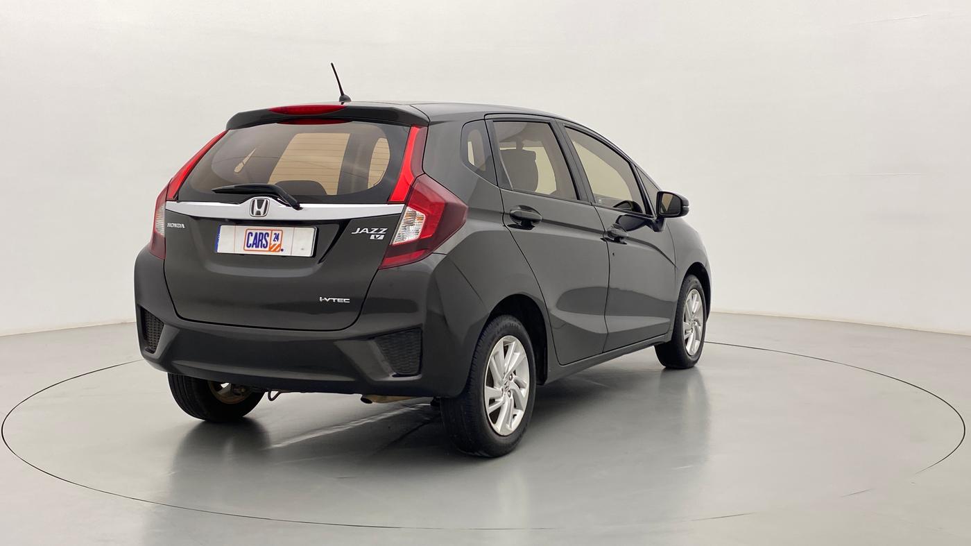 2017 Honda Jazz 1.2 V MT, Petrol, Manual, 43,723 km, Right Back Diagonal