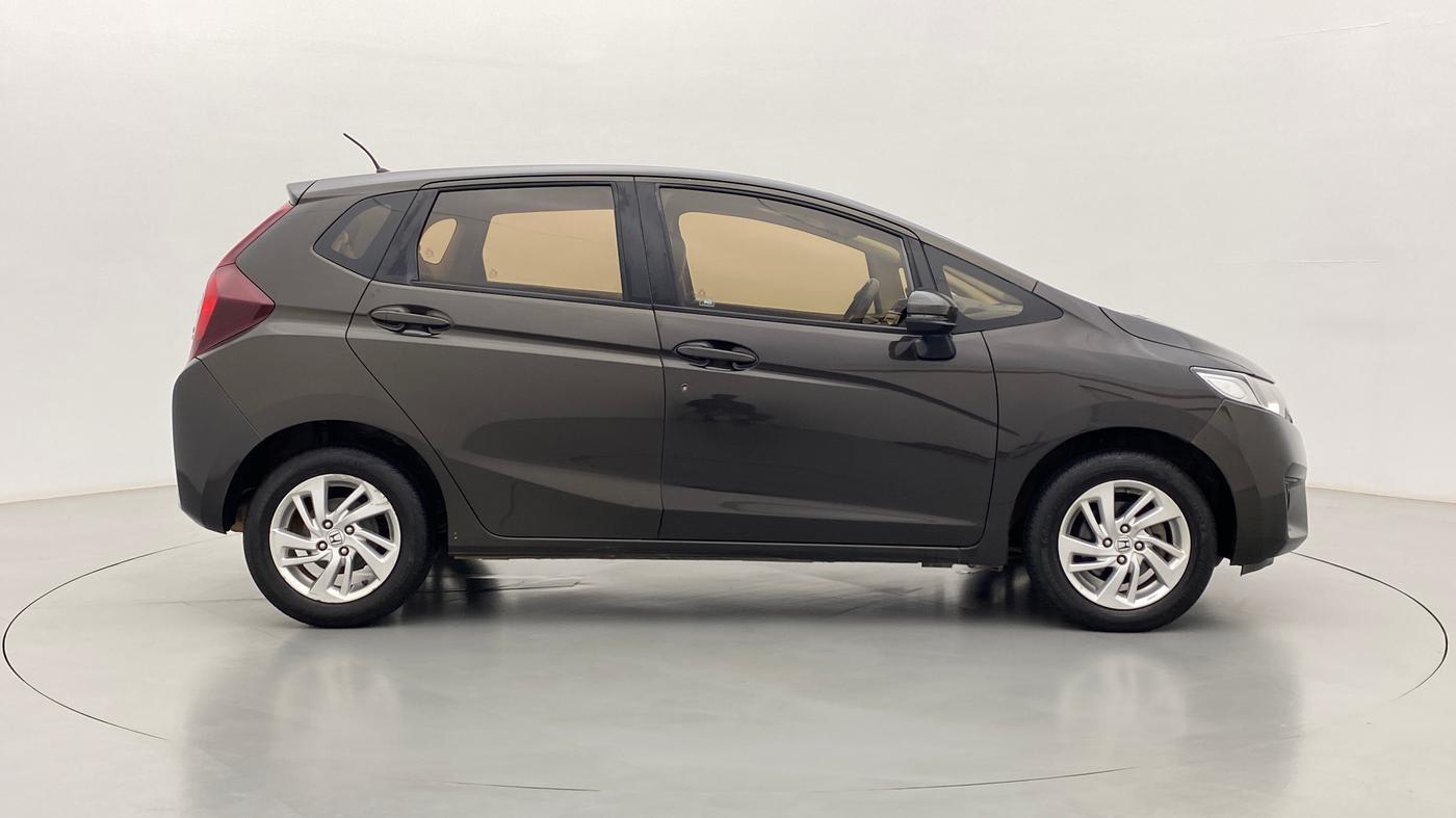 2017 Honda Jazz 1.2 V MT, Petrol, Manual, 43,723 km, Right Side View