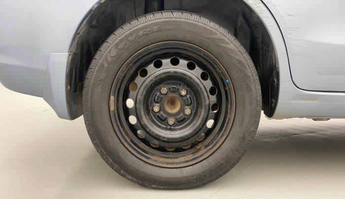 2012 Maruti Ertiga VDI, Diesel, Manual, 1,00,479 km, Right Rear Wheel