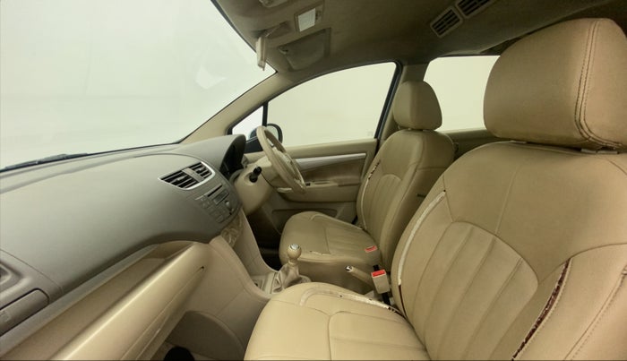 2012 Maruti Ertiga VDI, Diesel, Manual, 1,00,479 km, Right Side Front Door Cabin