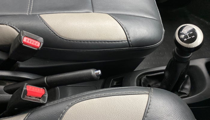 2012 Maruti Wagon R 1.0 VXI, Petrol, Manual, 56,373 km, Gear Lever