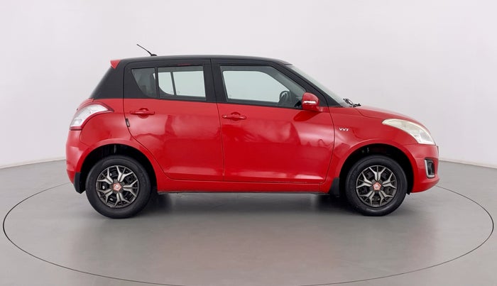 2016 Maruti Swift VXI OPT, Petrol, Manual, 44,695 km, Right Side View
