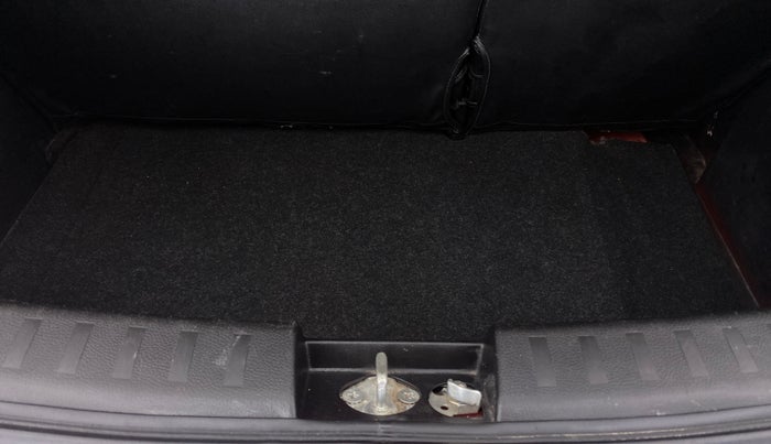 2016 Maruti Swift VXI OPT, Petrol, Manual, 44,695 km, Boot Inside
