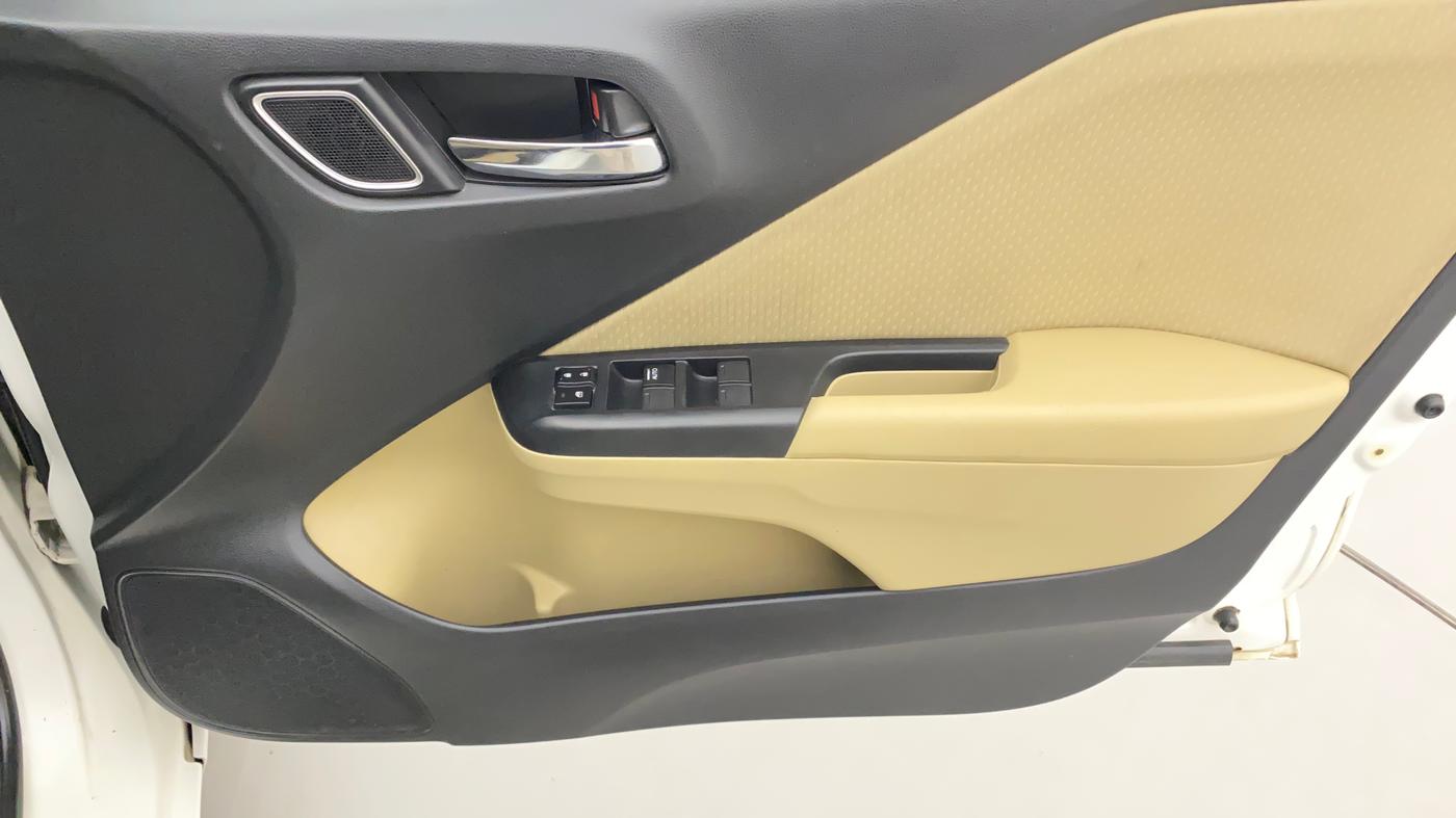 2019 Honda City 1.5L I-VTE V CVT, Petrol, Automatic, 68,090 km, Driver Side Door Panels Control