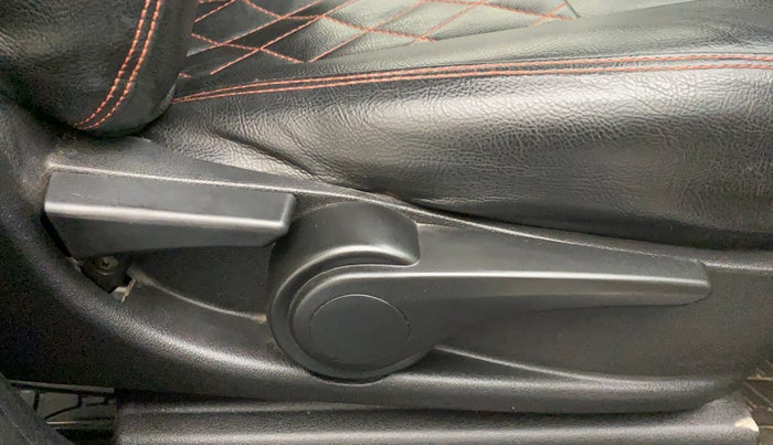 2018 Tata Tiago XZA PETROL, Petrol, Automatic, 28,198 km, Driver Side Adjustment Panel