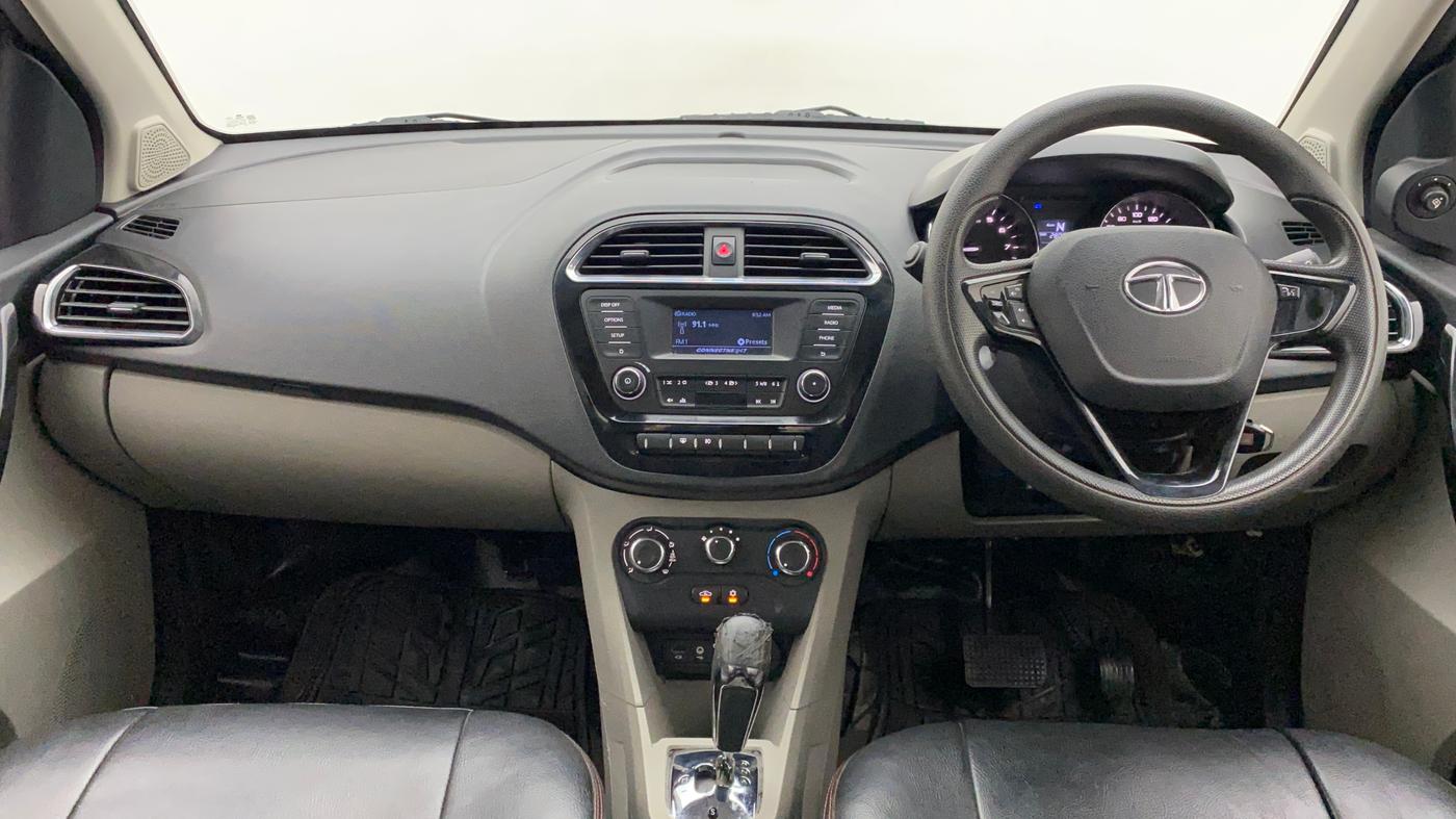 2018 Tata Tiago XZA PETROL, Petrol, Automatic, 28,198 km, Dashboard