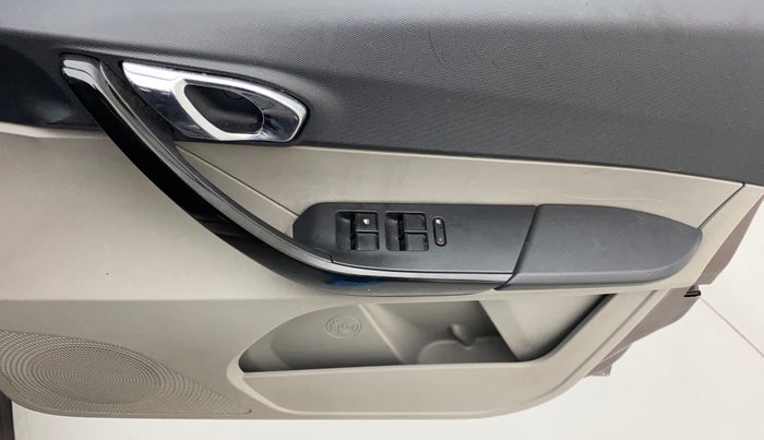 2018 Tata Tiago XZA PETROL, Petrol, Automatic, 28,198 km, Driver Side Door Panels Control