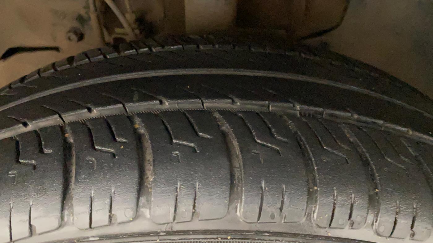2018 Tata Tiago XZA PETROL, Petrol, Automatic, 28,198 km, Left Front Tyre Tread
