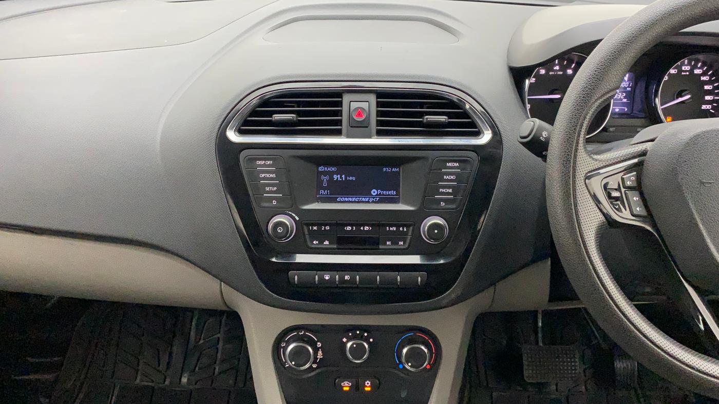2018 Tata Tiago XZA PETROL, Petrol, Automatic, 28,198 km, Air Conditioner