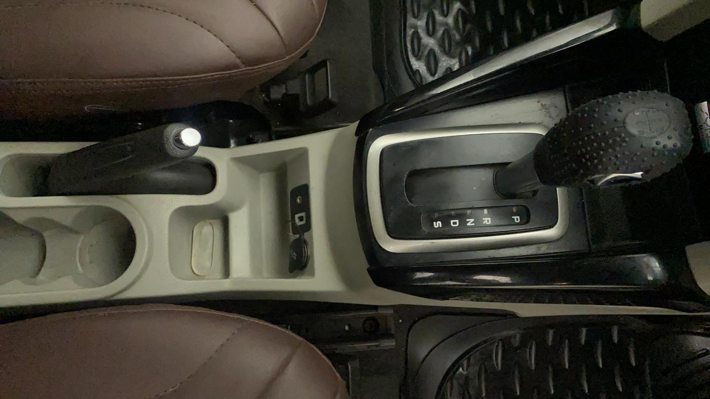2015 Ford Ecosport TITANIUM 1.5L PETROL AT, Petrol, Automatic, 43,187 km, Gear Lever