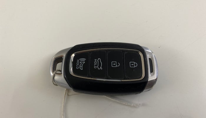 2021 Hyundai Verna SX (O) 1.5 CRDI AT, Diesel, Automatic, 1,08,132 km, Key Close Up