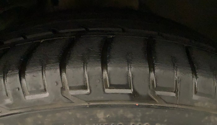 2018 Hyundai Creta SX AT 1.6 PETROL, Petrol, Automatic, 19,889 km, Left Rear Tyre Tread