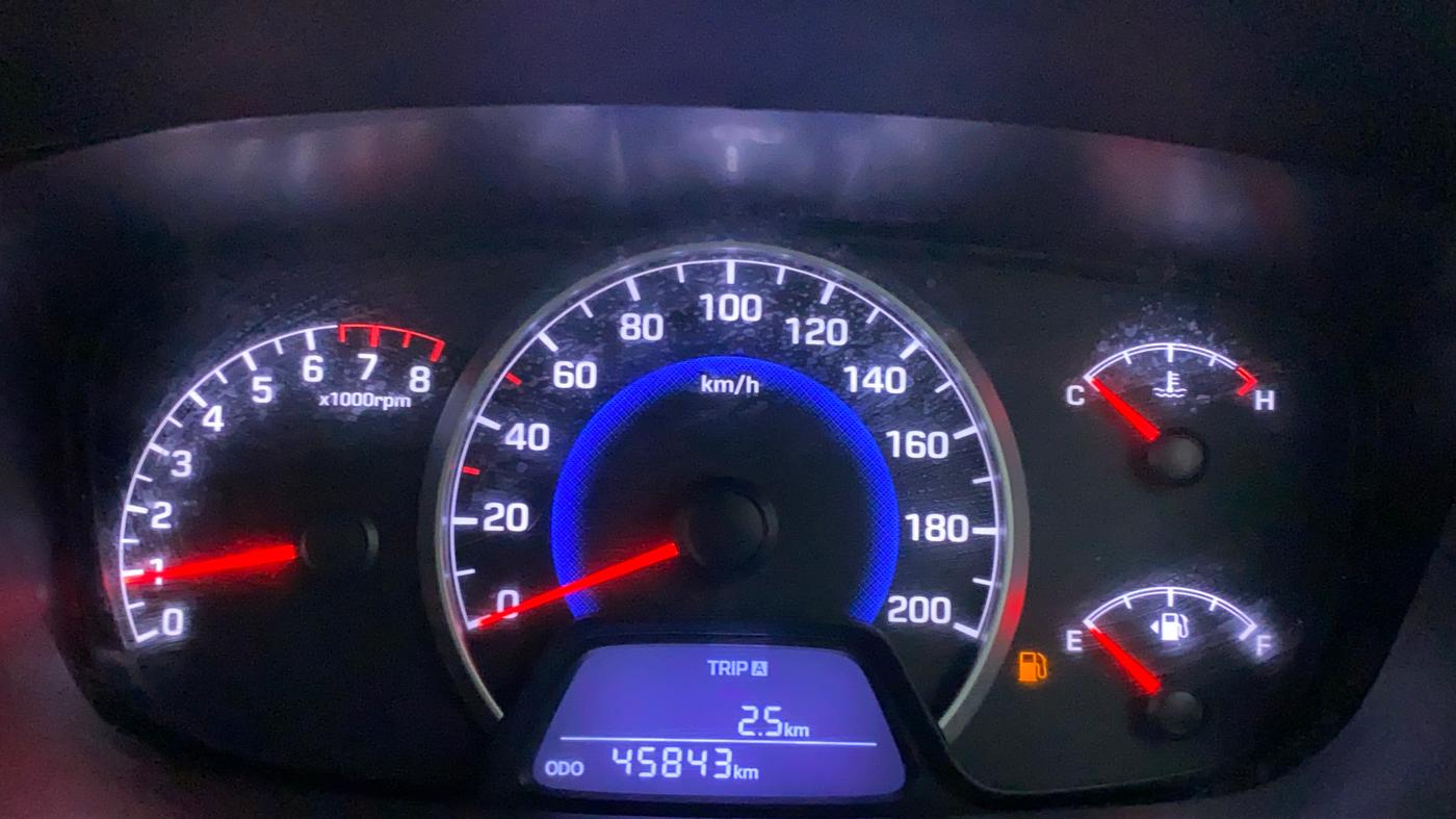 2015 Hyundai Grand i10 SPORTZ 1.2 KAPPA VTVT, Petrol, Manual, 45,899 km, Odometer Image
