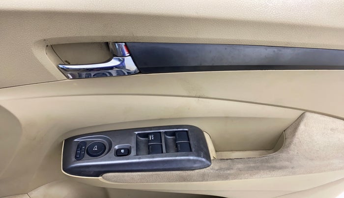 2012 Honda City 1.5L I-VTEC V MT, Petrol, Manual, 69,047 km, Driver Side Door Panels Control