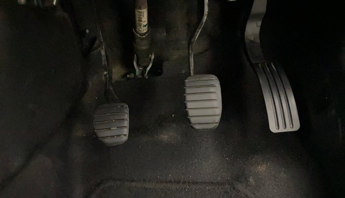 2022 Nissan Kicks XV 1.5, Petrol, Manual, 53,470 km, Pedals