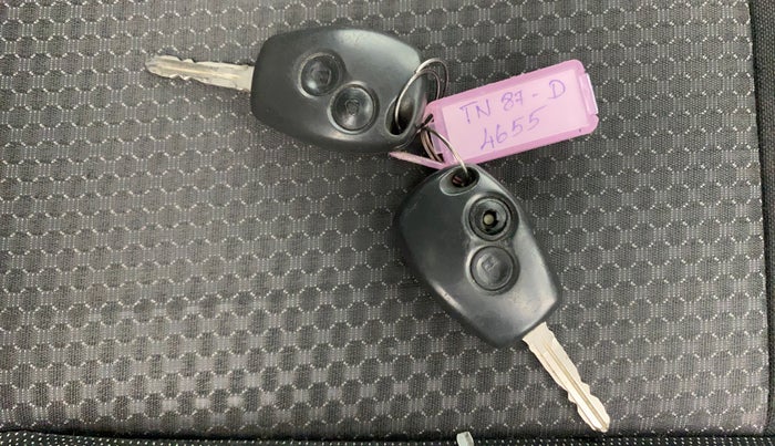 2022 Nissan Kicks XV 1.5, Petrol, Manual, 53,470 km, Key Close Up