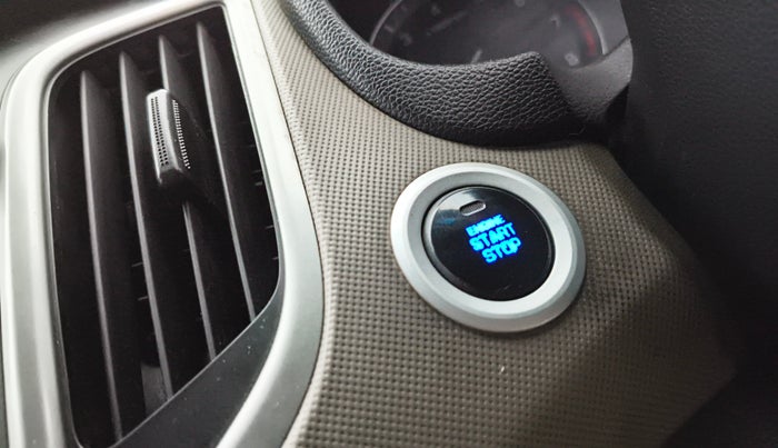 2017 Hyundai Creta SX PLUS 1.6 PETROL, Petrol, Manual, 77,726 km, Keyless Start/ Stop Button