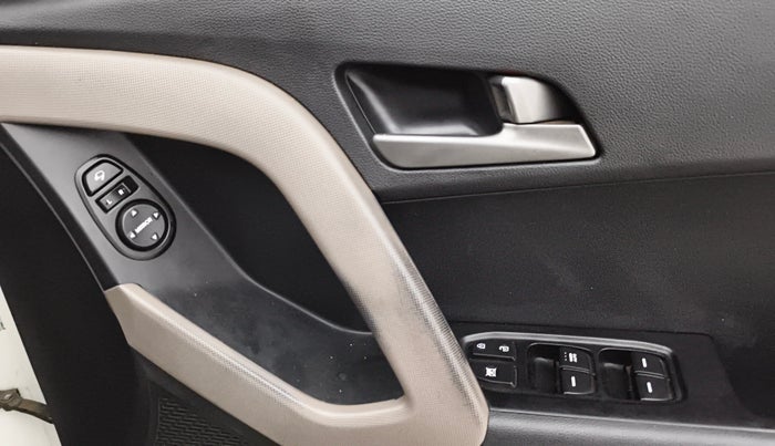 2017 Hyundai Creta SX PLUS 1.6 PETROL, Petrol, Manual, 77,726 km, Driver Side Door Panels Control