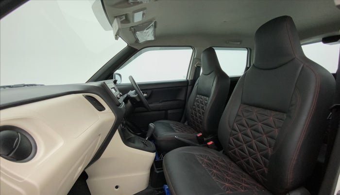 2023 Maruti New Wagon-R VXI 1.0 AMT, Petrol, Automatic, 12,666 km, Right Side Front Door Cabin