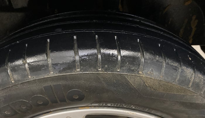 2019 Maruti Swift ZXI, Petrol, Manual, 55,978 km, Left Rear Tyre Tread