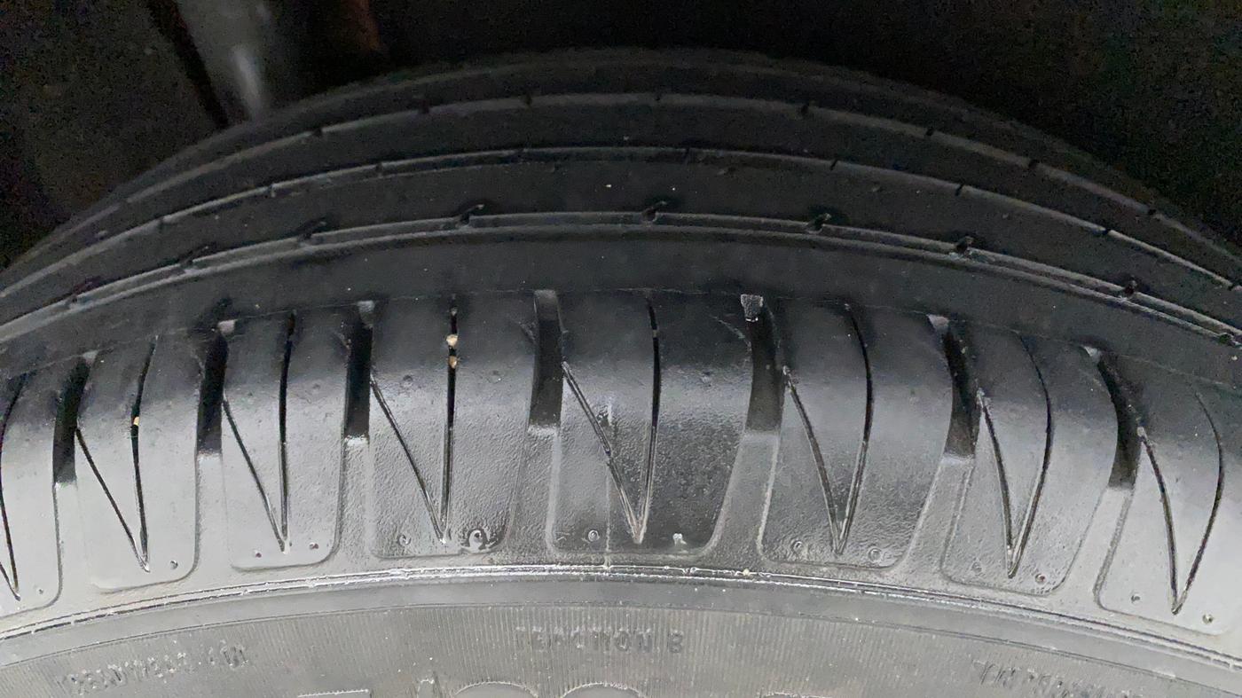 2018 Maruti Vitara Brezza ZDI PLUS AMT, Diesel, Automatic, 57,334 km, Right Rear Tyre Tread