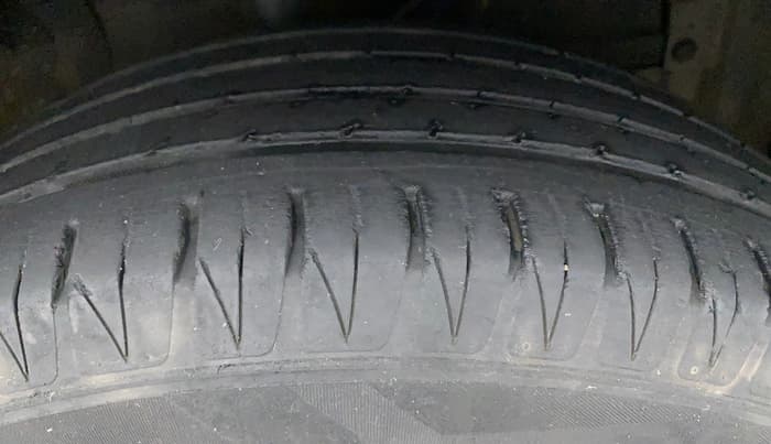 2018 Maruti Vitara Brezza ZDI PLUS AMT, Diesel, Automatic, 57,334 km, Right Front Tyre Tread