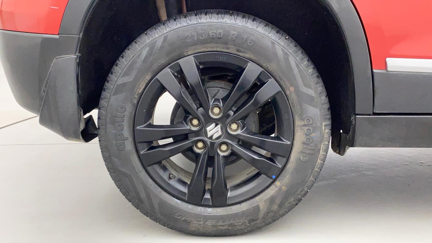 2018 Maruti Vitara Brezza ZDI PLUS AMT, Diesel, Automatic, 57,334 km, Right Rear Wheel