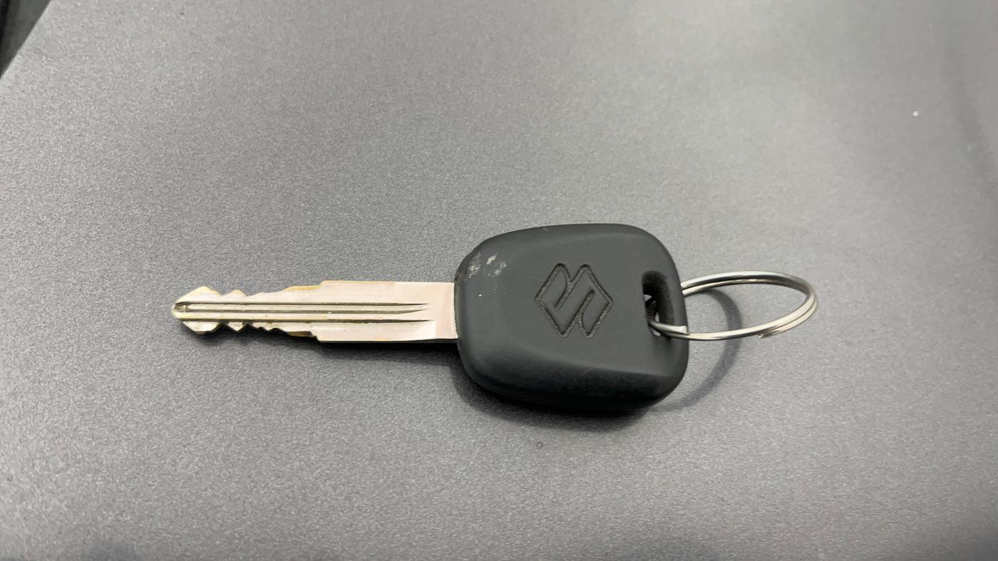 2019 Maruti Alto 800 LXI CNG, CNG, Manual, 69,306 km, Key Close Up