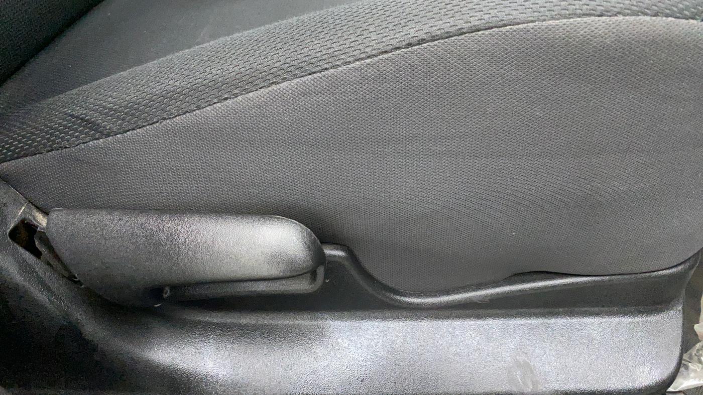 2021 Maruti Vitara Brezza LXI, Petrol, Manual, 40,228 km, Driver Side Adjustment Panel