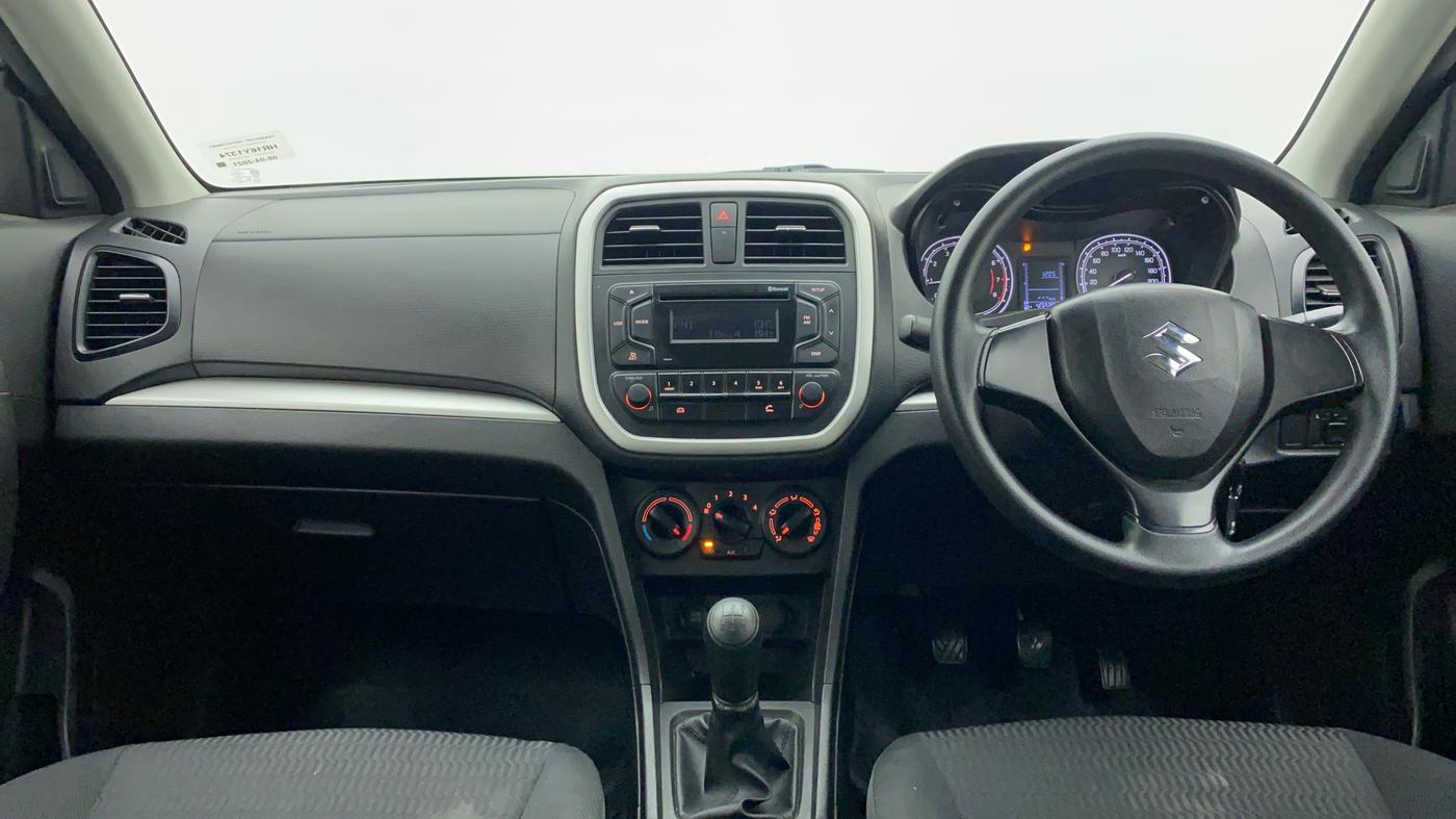 2021 Maruti Vitara Brezza LXI, Petrol, Manual, 40,228 km, Dashboard