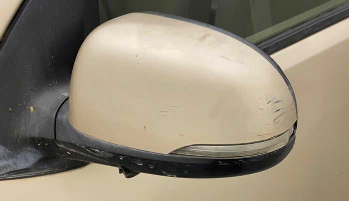 2010 Hyundai i10 MAGNA 1.2, Petrol, Manual, 48,510 km, Left rear-view mirror - Cover has minor damage