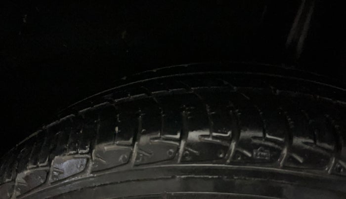 2018 Maruti Baleno DELTA PETROL 1.2, Petrol, Manual, 38,274 km, Left Rear Tyre Tread