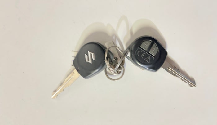 2018 Maruti Baleno DELTA PETROL 1.2, Petrol, Manual, 38,274 km, Key Close Up