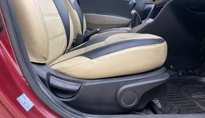 2013 Hyundai Grand i10 ASTA 1.2 KAPPA VTVT, Petrol, Manual, 1,03,079 km, Driver Side Adjustment Panel