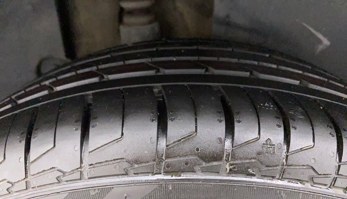 2019 KIA SELTOS HTX 1.5 DIESEL, Diesel, Manual, 65,198 km, Right Rear Tyre Tread