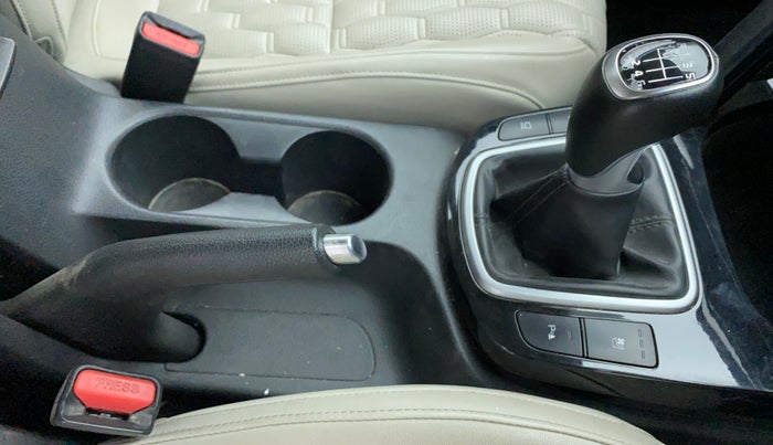 2019 KIA SELTOS HTX 1.5 DIESEL, Diesel, Manual, 65,198 km, Gear Lever