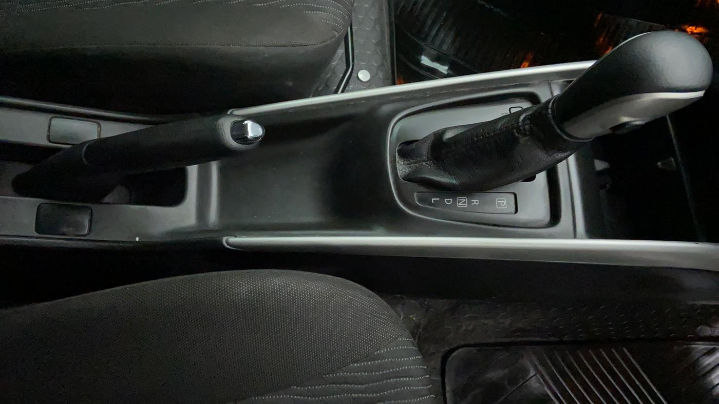 2017 Maruti Baleno ALPHA CVT PETROL 1.2, Petrol, Automatic, 38,727 km, Gear Lever