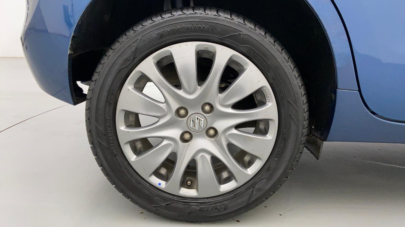 2017 Maruti Baleno ALPHA CVT PETROL 1.2, Petrol, Automatic, 38,727 km, Right Rear Wheel