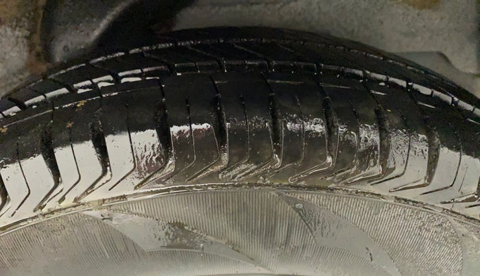 2011 Hyundai i10 ERA 1.1, Petrol, Manual, 97,780 km, Left Rear Tyre Tread